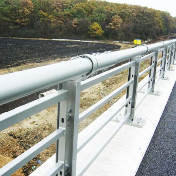 anticorosion protection of steel rails of bridge - highway D47